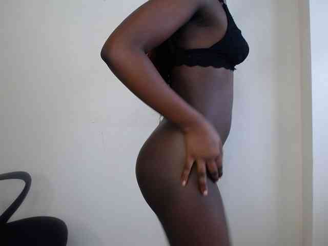 PinkCoochie22 webcam