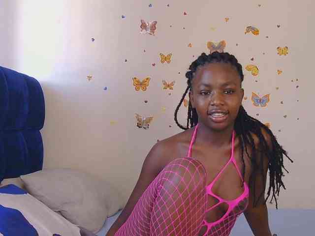 PinkCoochie22