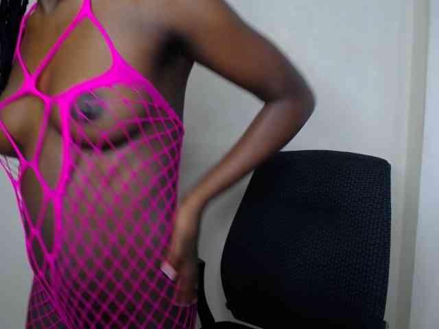 PinkCoochie22