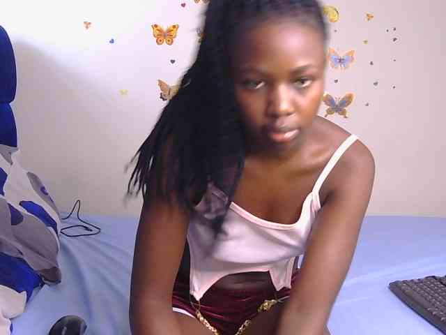 PinkCoochie22