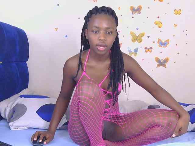 PinkCoochie22