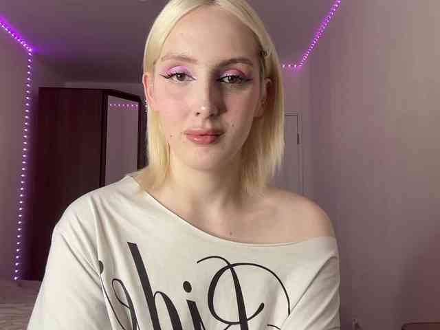 alinabarbie Live Webcam on BongaCams