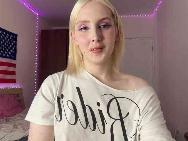 alinabarbie Live Webcam on BongaCams