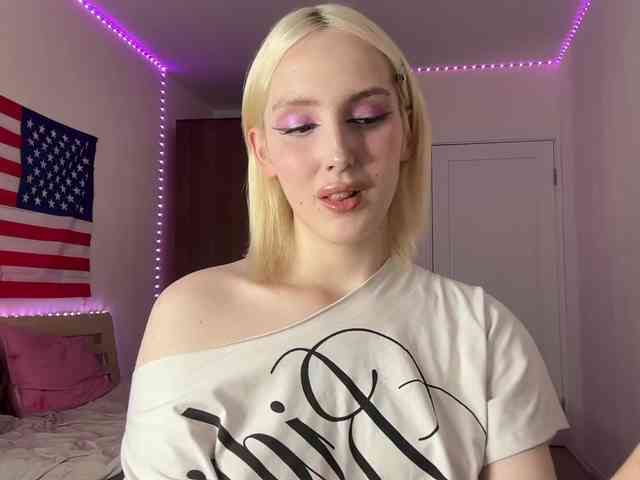alinabarbie Live Webcam on BongaCams