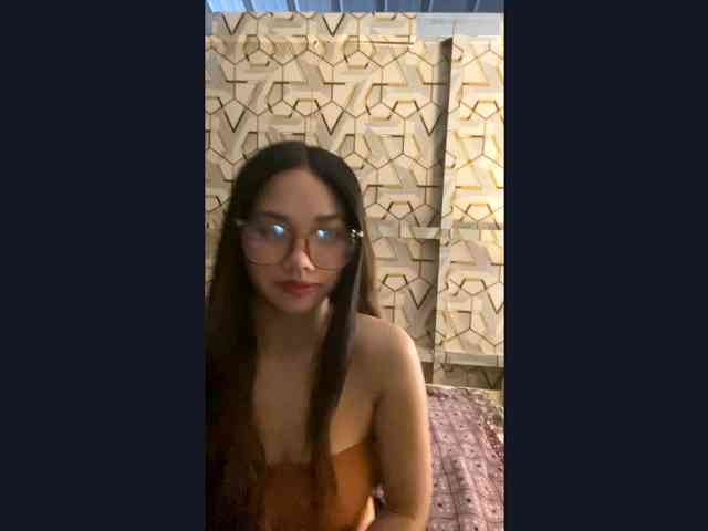 jonacutiee webcam