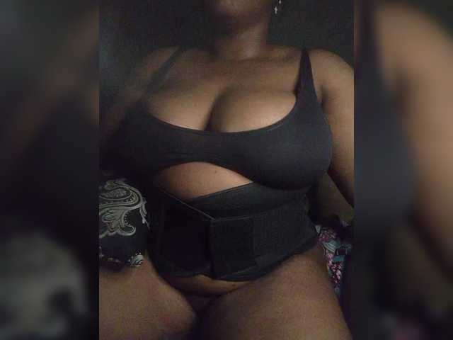 Lolipop12312 live cam on BongaCams