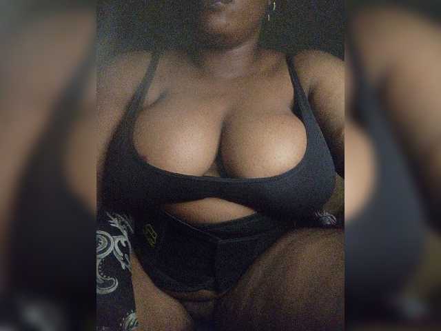 Lolipop12312 live cam on BongaCams