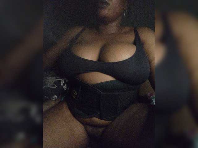 Lolipop12312 live cam on BongaCams