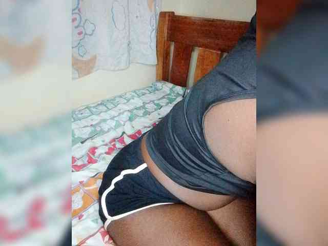 Sexxyshan webcam