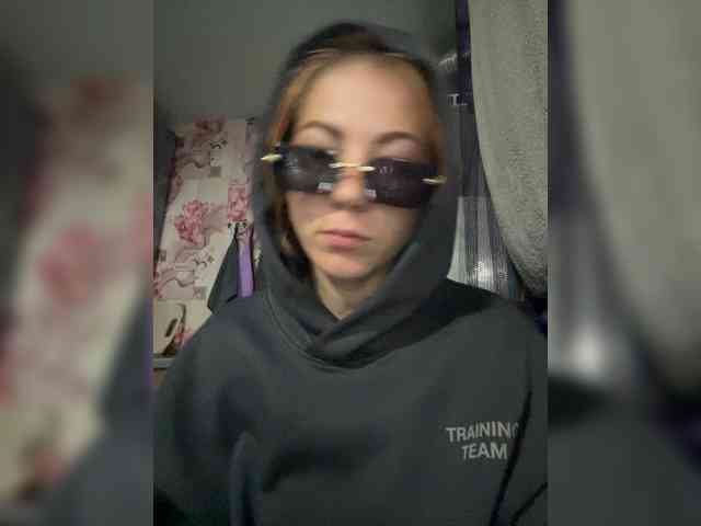 Cunning0403 webcam