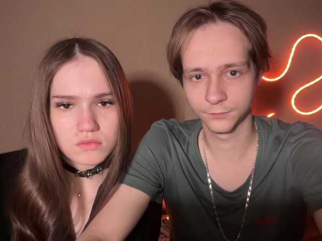 titsDestroy2008 live cam