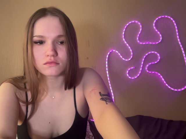  titsDestroy2008 chat room