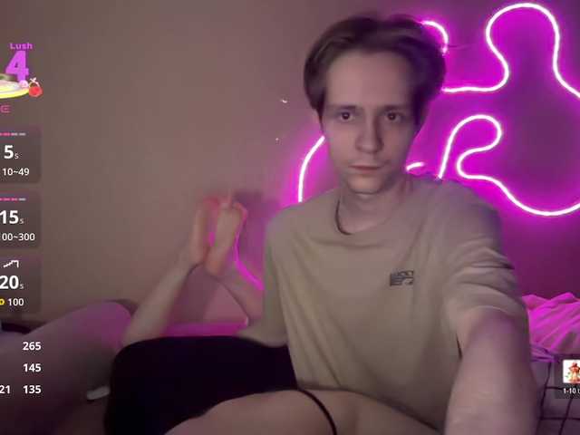 titsDestroy2008
