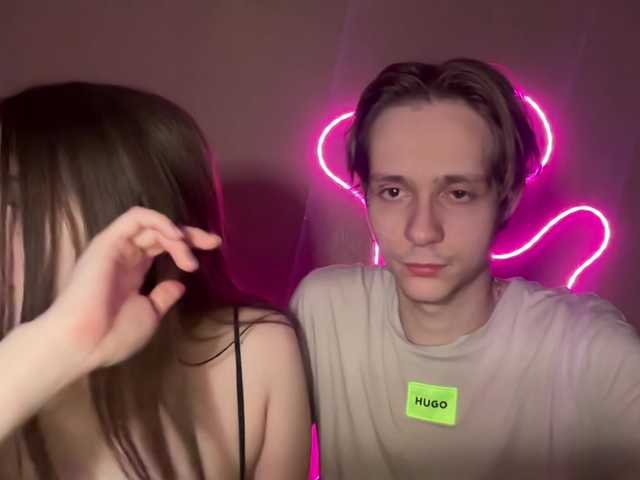  titsDestroy2008 chat room