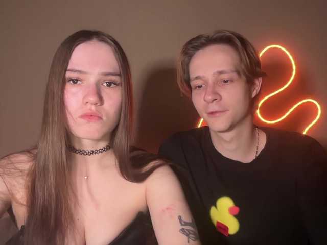 titsDestroy2008 live cam