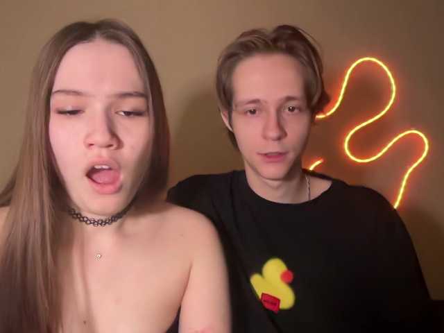 titsDestroy2008 live cam on BongaCams