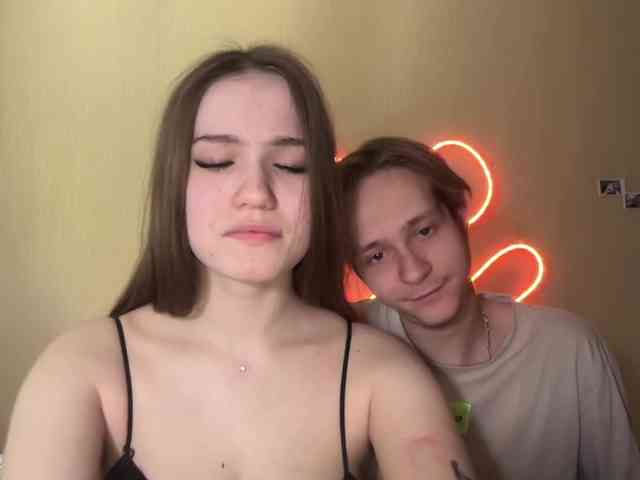 titsDestroy2008 webcam