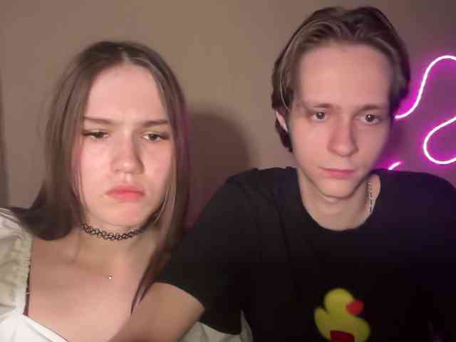 titsDestroy2008 webcam