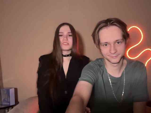 titsDestroy2008 webcam