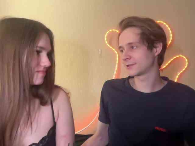 titsDestroy2008 webcam