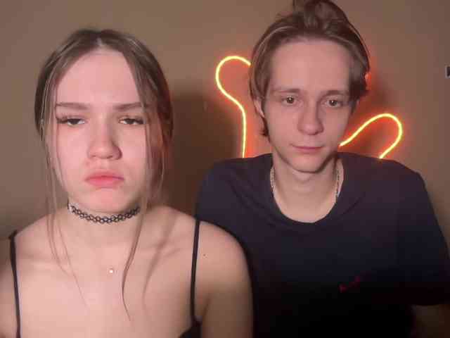 titsDestroy2008 webcam