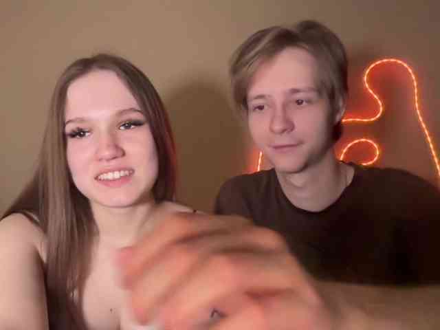 titsDestroy2008 webcam