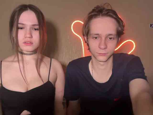 titsDestroy2008 Live Webcam on BongaCams