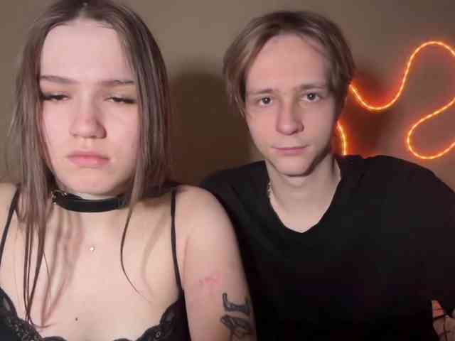 titsDestroy2008 webcam