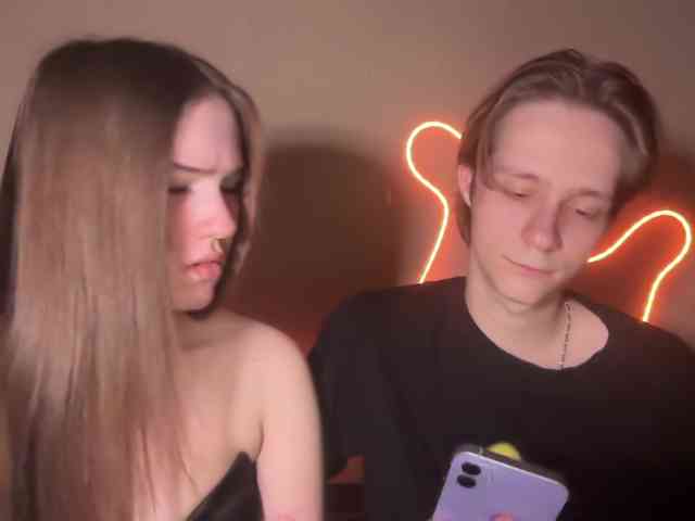 titsDestroy2008 webcam