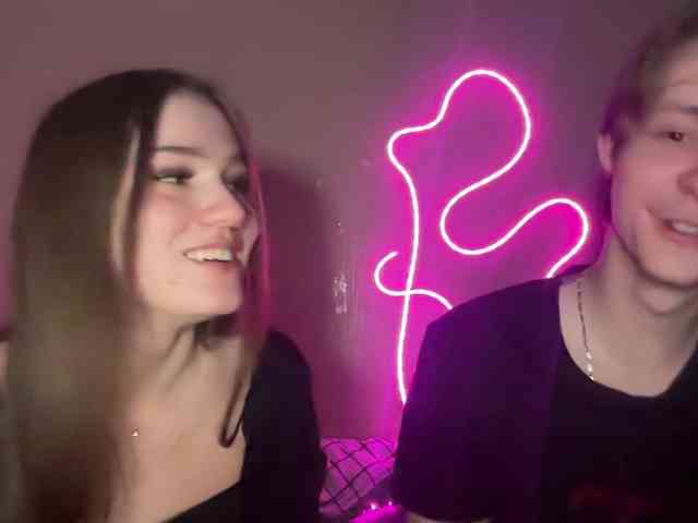 titsDestroy2008 webcam
