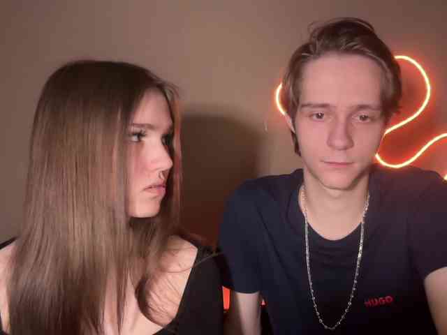 titsDestroy2008 webcam