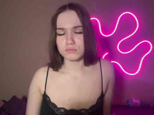 titsDestroy2008 webcam