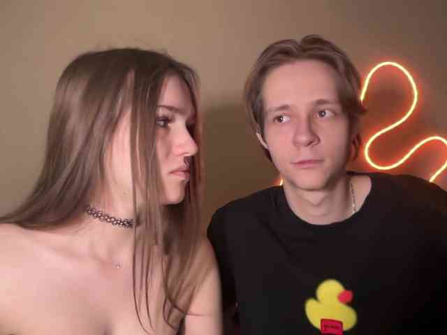titsDestroy2008 webcam