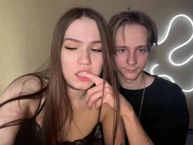 titsDestroy2008 webcam