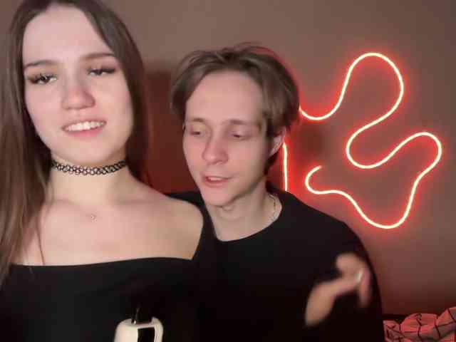 titsDestroy2008 webcam