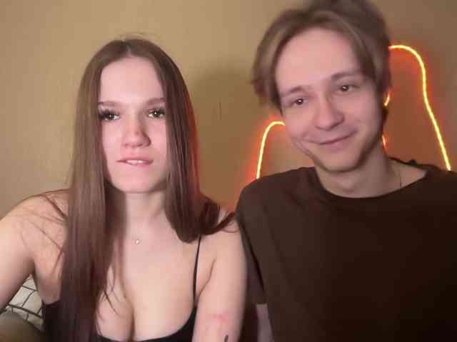 titsDestroy2008 webcam