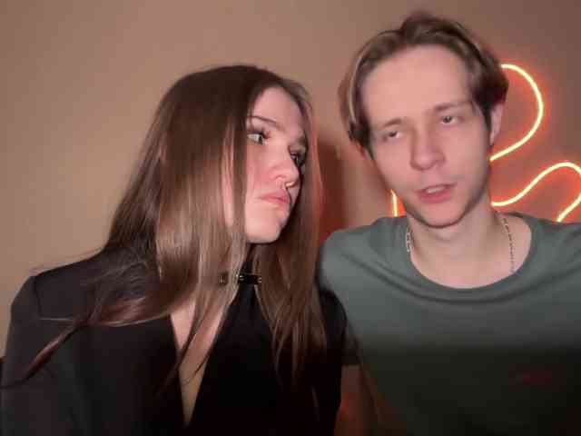 titsDestroy2008 webcam