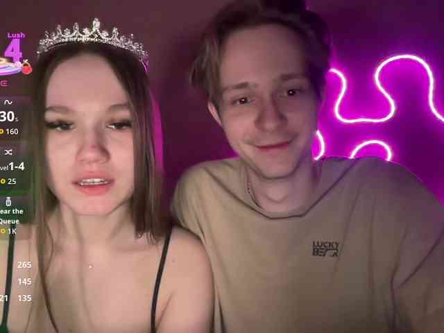 titsDestroy2008 webcam