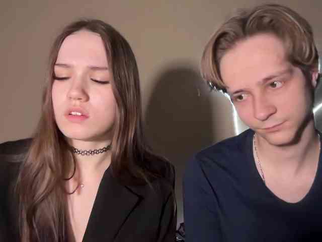 titsDestroy2008 webcam