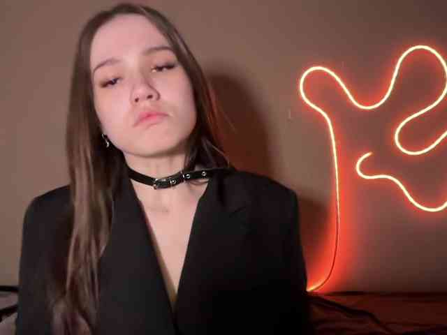 titsDestroy2008 webcam