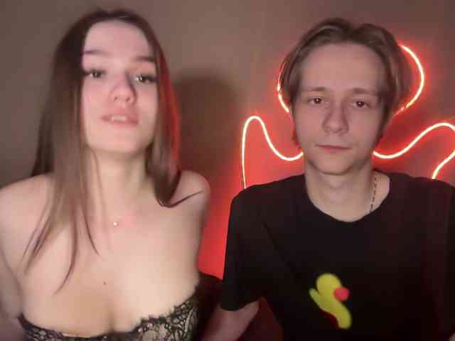 titsDestroy2008 webcam