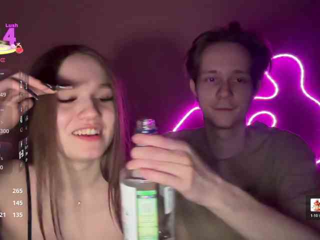 titsDestroy2008 webcam