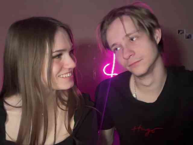 titsDestroy2008 webcam