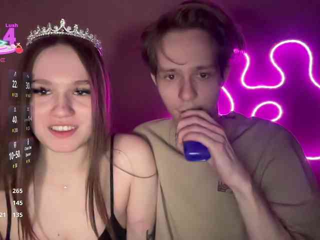 titsDestroy2008 webcam