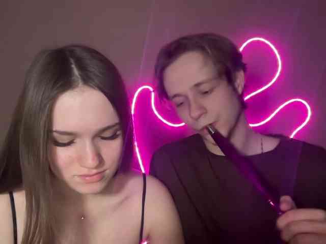 titsDestroy2008 webcam