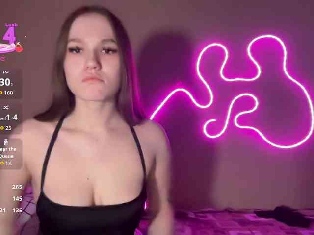 titsDestroy2008 webcam