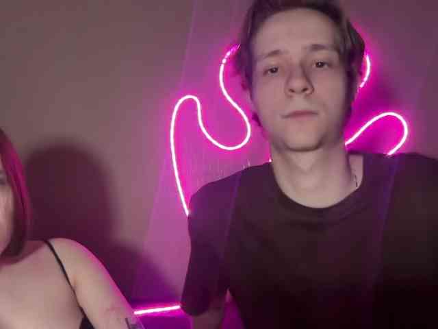 titsDestroy2008 webcam