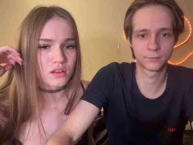 titsDestroy2008 webcam
