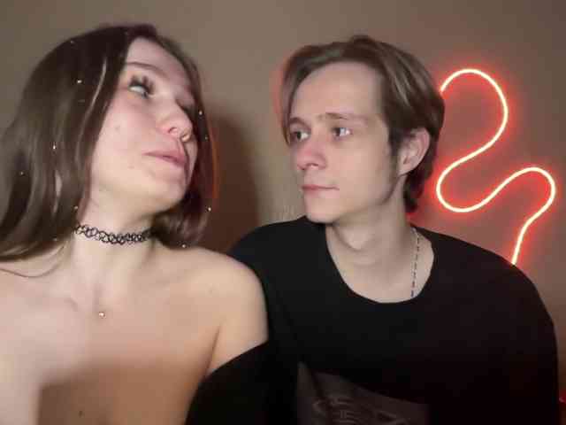 titsDestroy2008 webcam