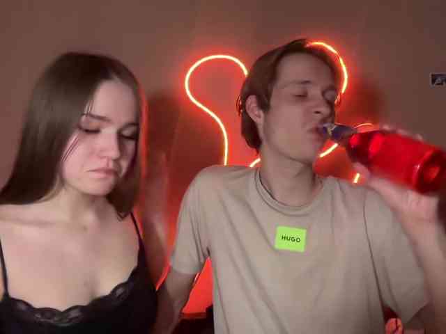 titsDestroy2008 webcam